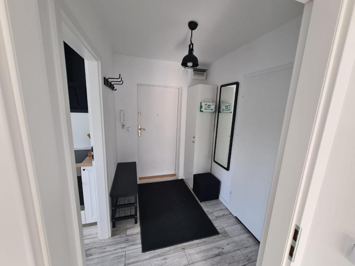 Krolewska Centrum Apartament 4X Varşova Dış mekan fotoğraf