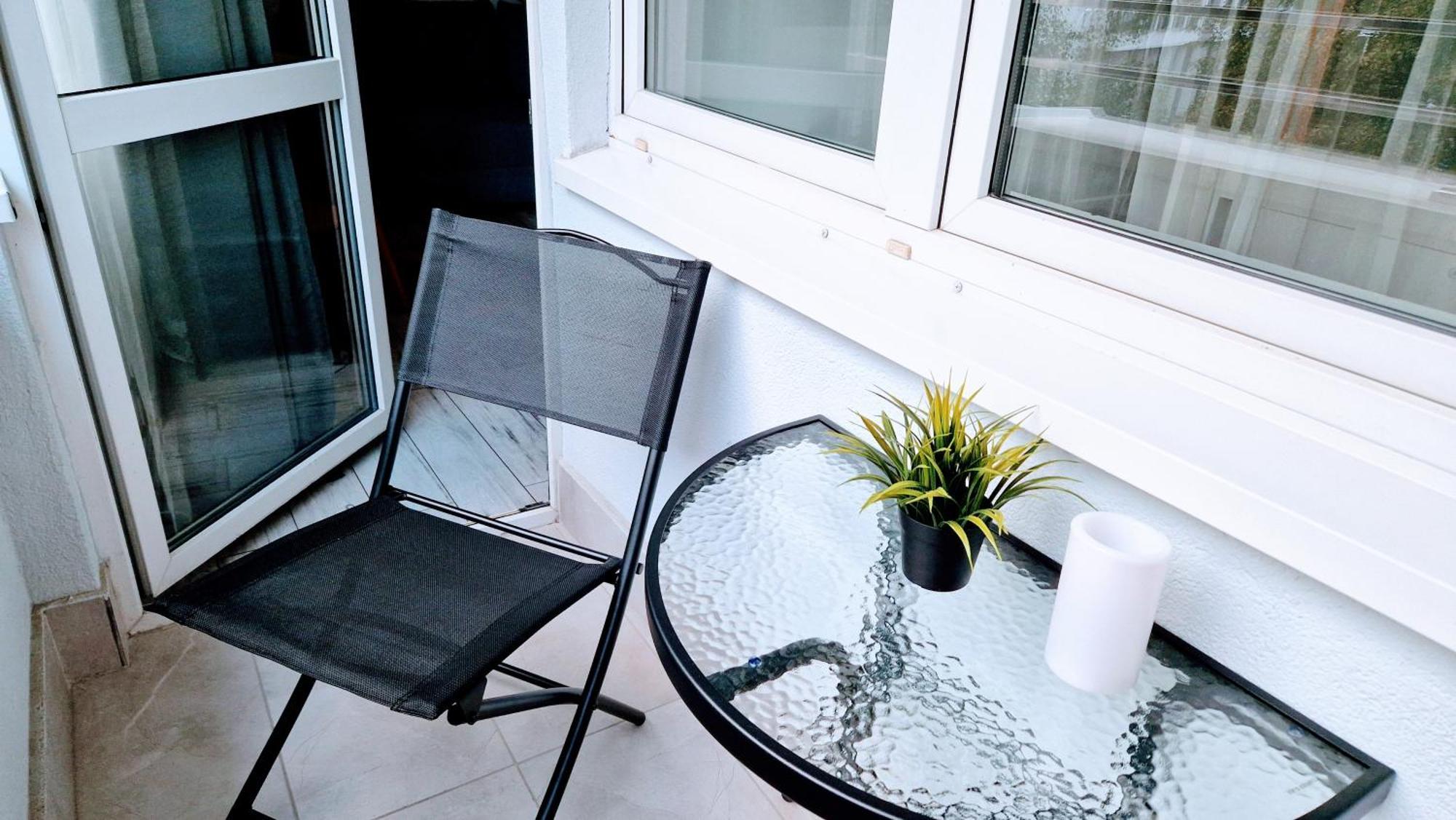 Krolewska Centrum Apartament 4X Varşova Dış mekan fotoğraf